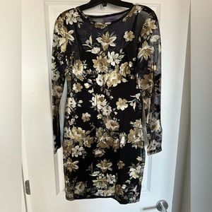 🏯Beautiful S Gold Floral Mesh Dress from le chateau